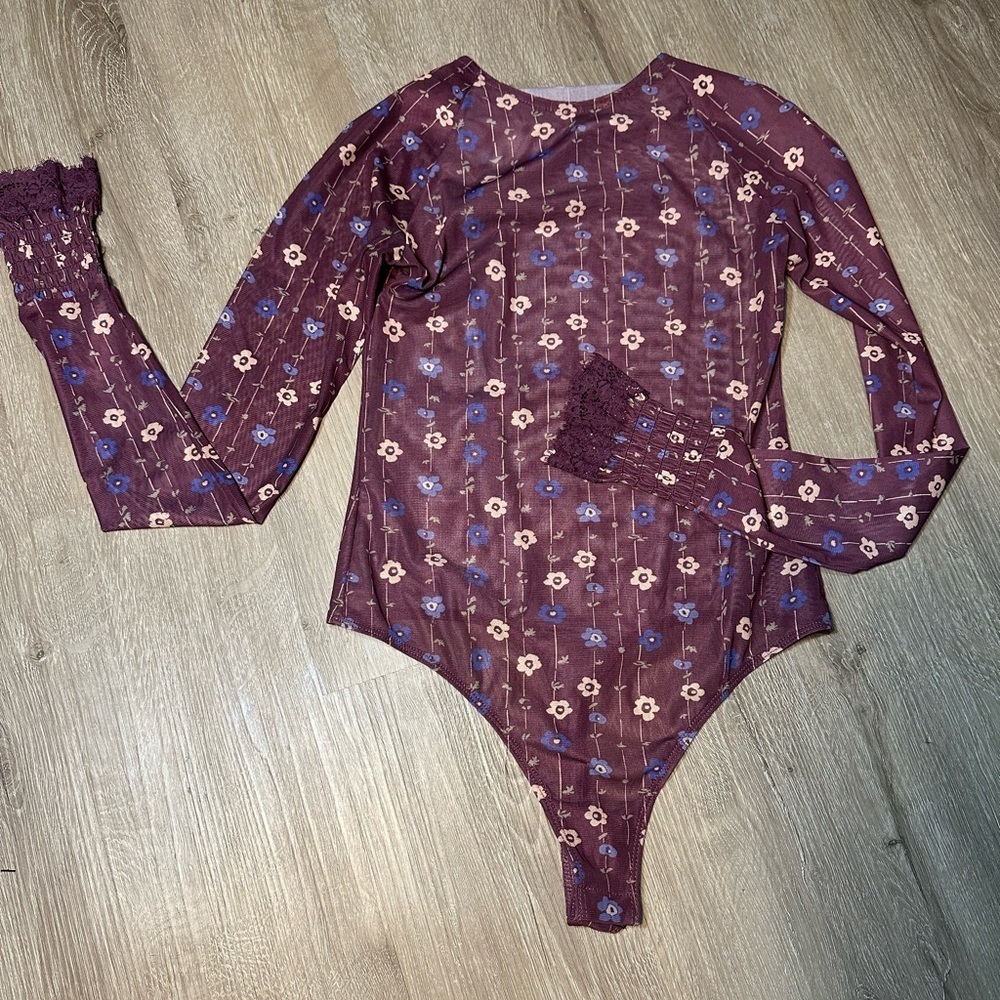 💕FP Free People Floral Purple and Blue Sheer Long Sleeve Size Small